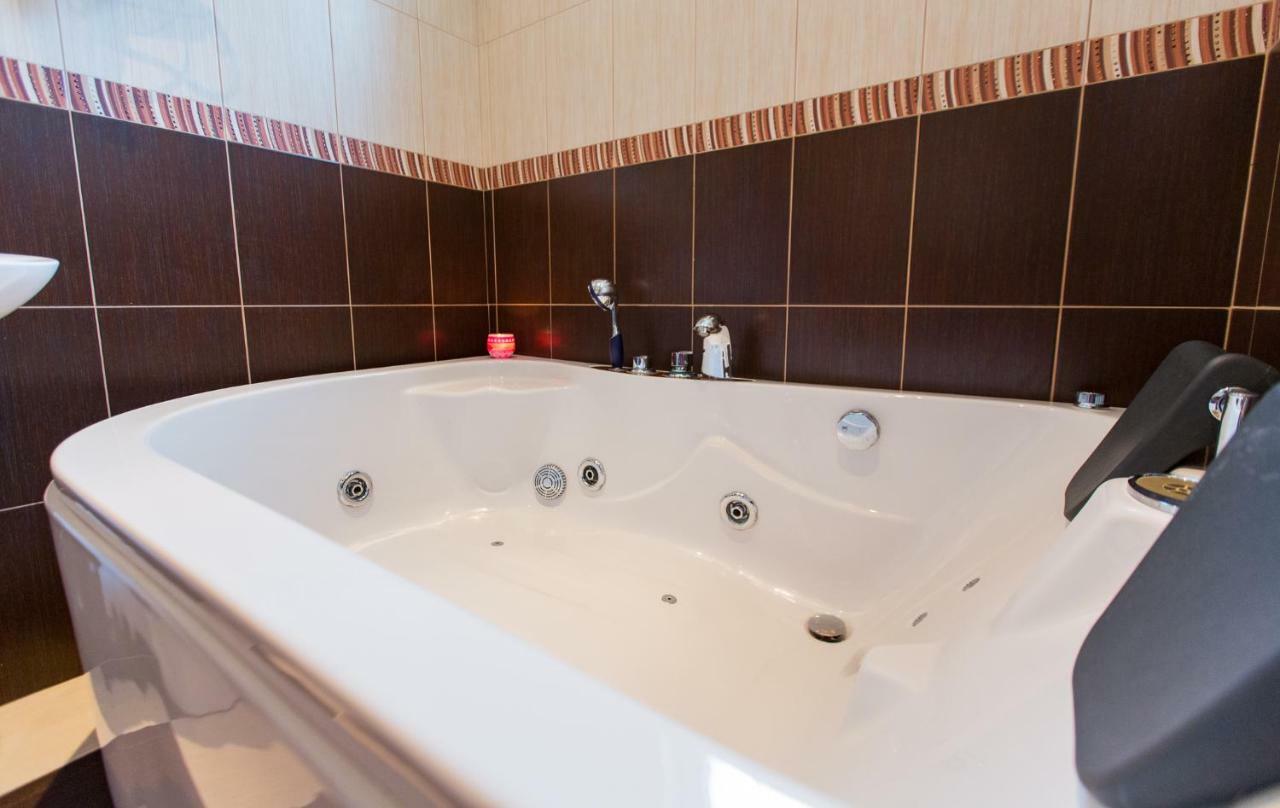 Apartment Green House Petrovac エクステリア 写真